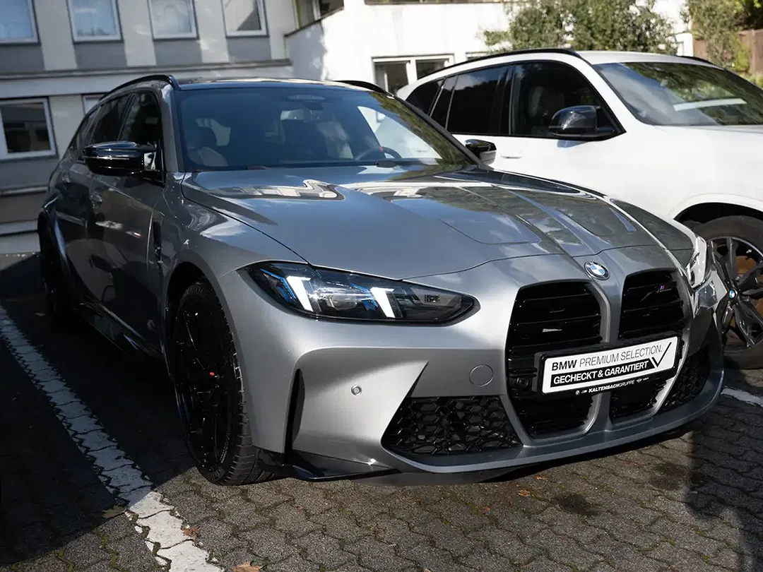BMW M3 xDrive M Competition Touring - Thumbnail 3