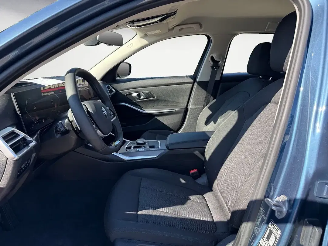 BMW 320 Touring - Thumbnail 9