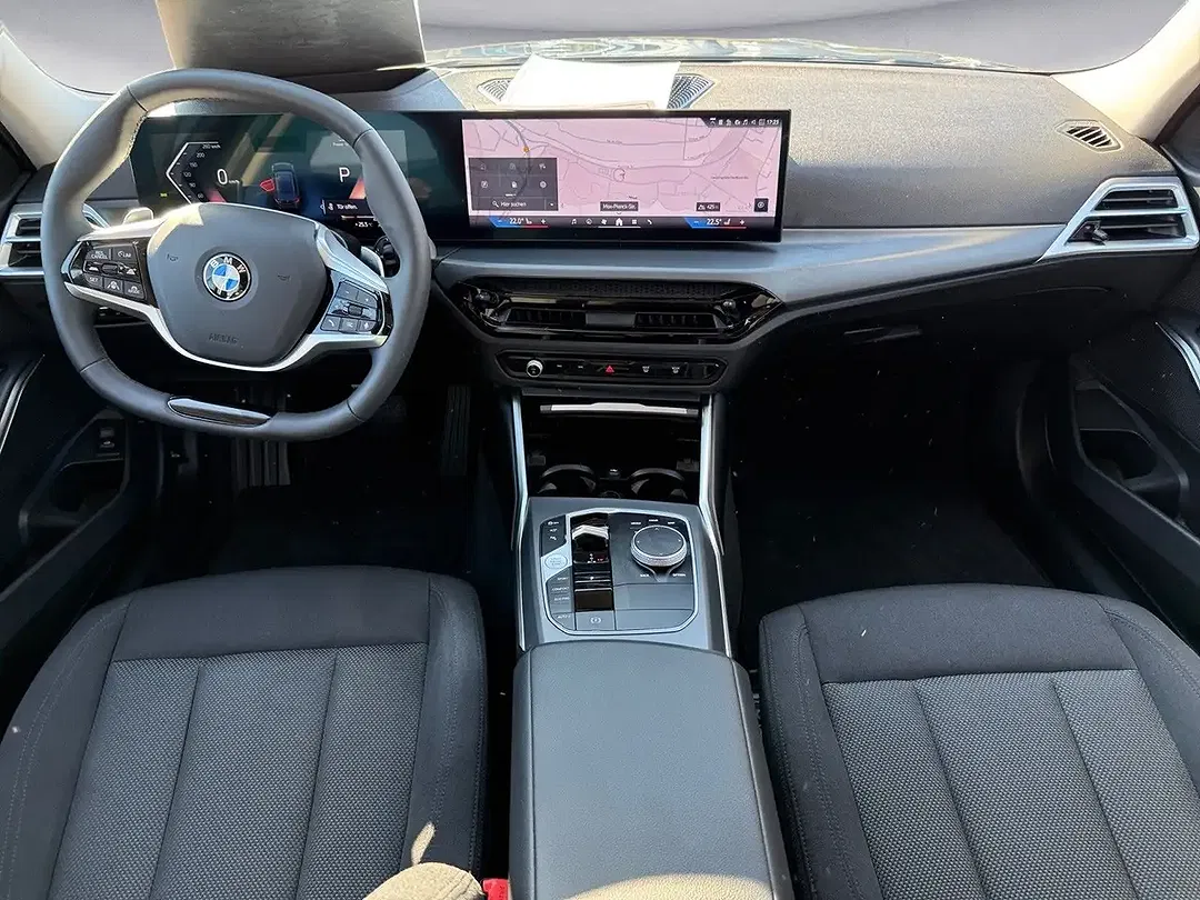 BMW 320 Touring - Thumbnail 11
