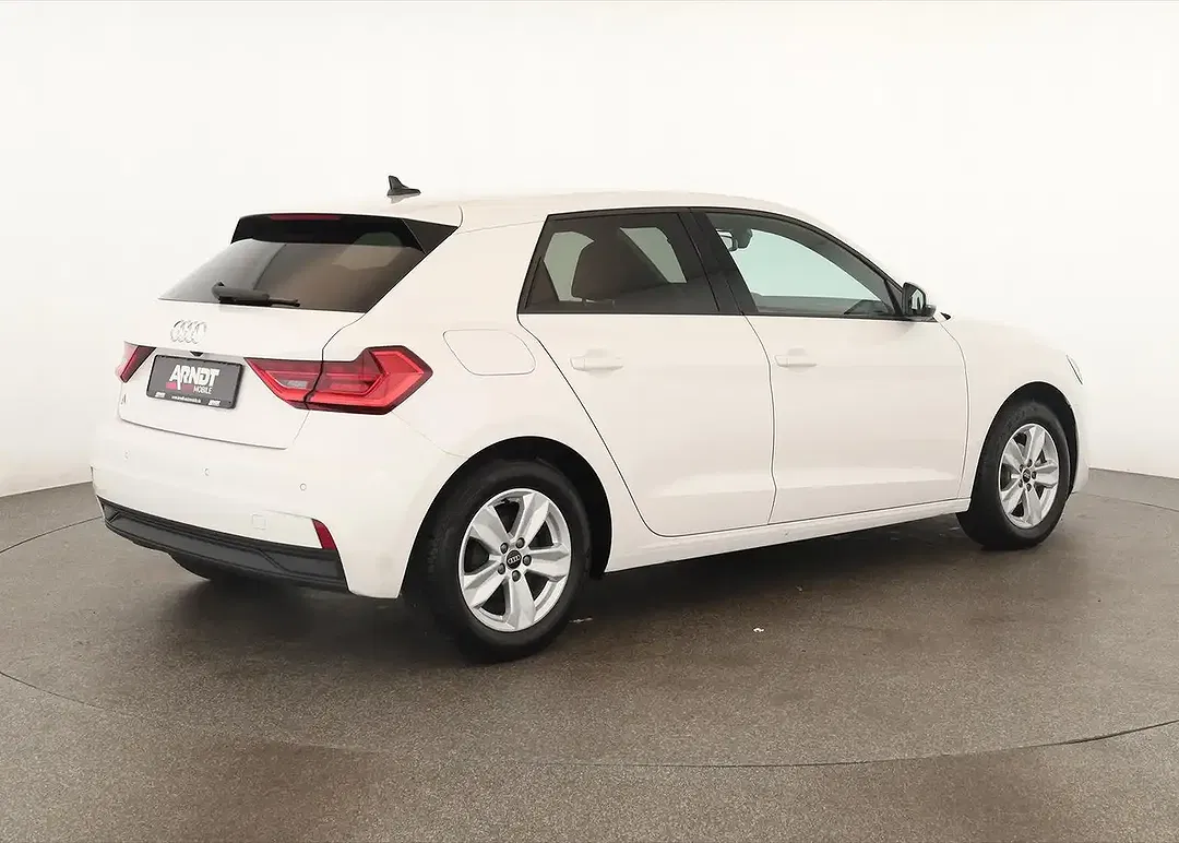 Audi A1 25 TFSI S tronic Sportback - Thumbnail 5