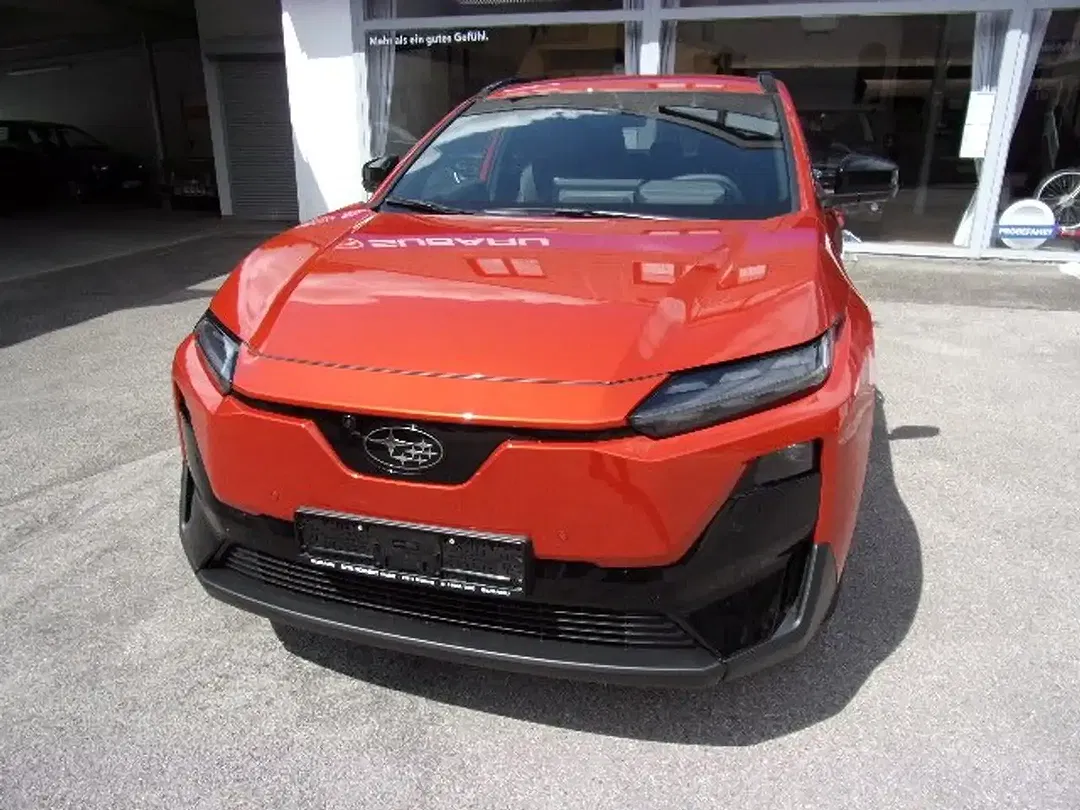 Subaru Uncharted AWD Platinum - foto 1