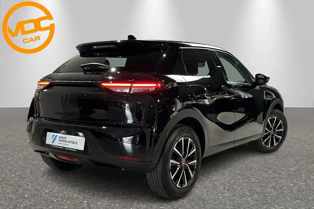 DS Automobiles DS 3 - Thumbnail 3