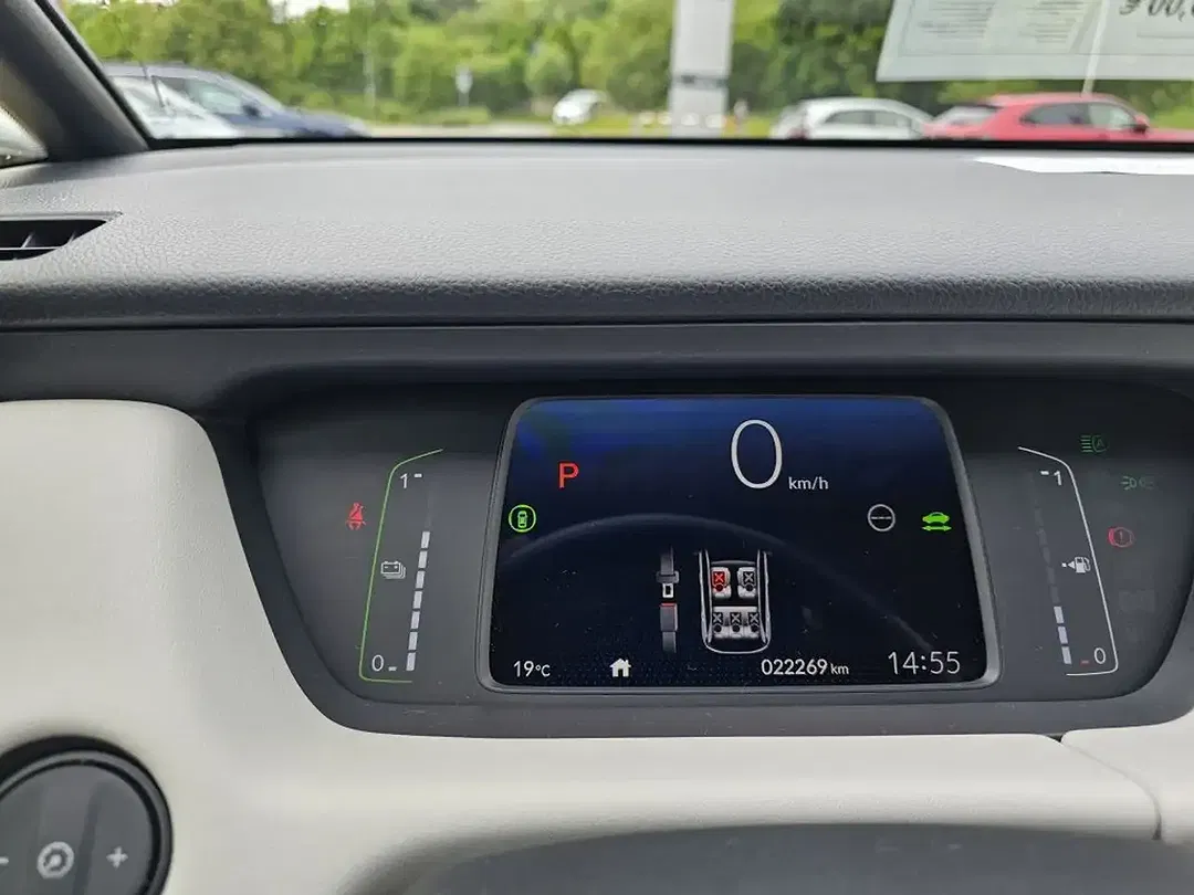 Honda Jazz 1.5 i-MMD Hybrid e-CVT Executive - Thumbnail 10