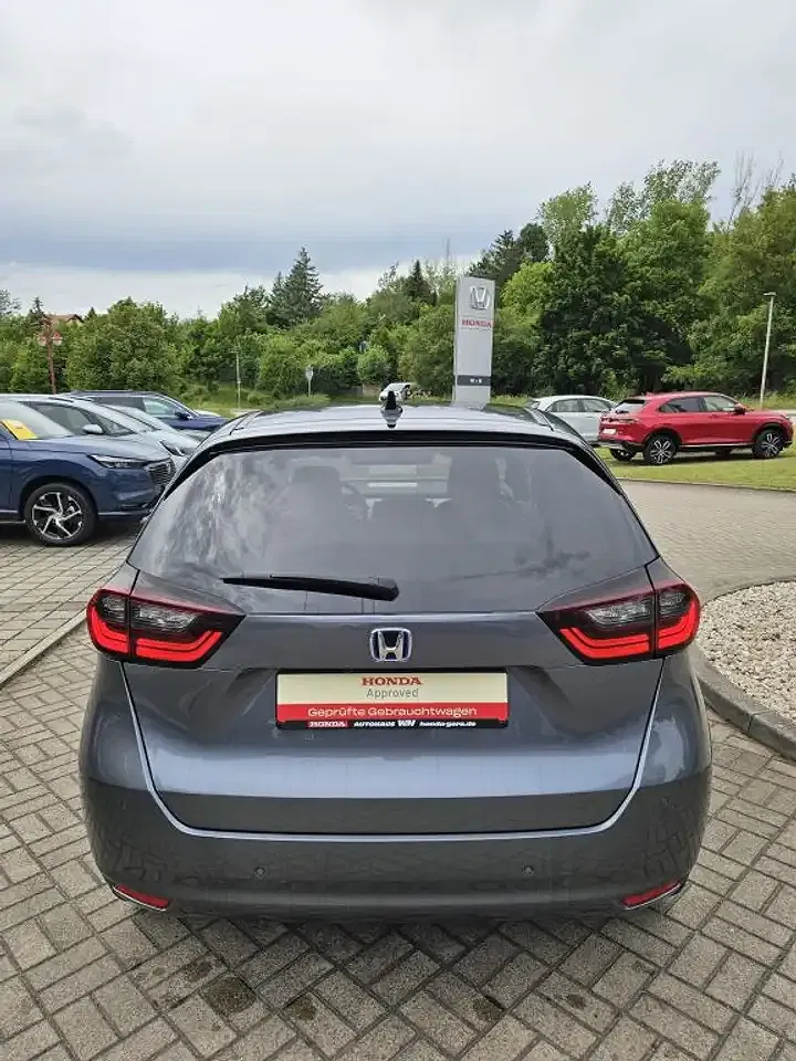 Honda Jazz 1.5 i-MMD Hybrid e-CVT Executive - Thumbnail 12