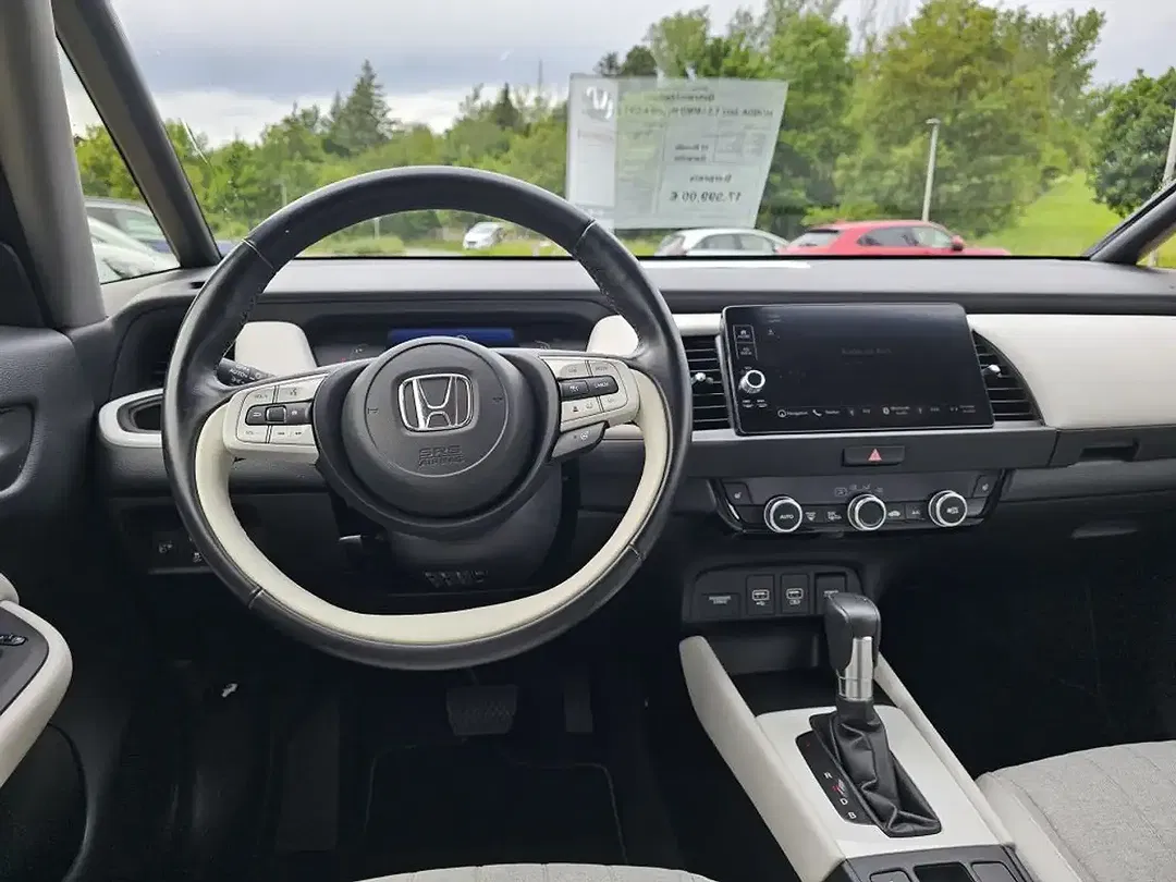 Honda Jazz 1.5 i-MMD Hybrid e-CVT Executive - Thumbnail 8