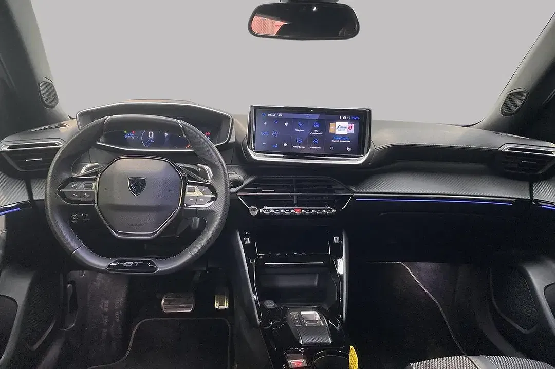 Peugeot 2008 Hybrid GT - Thumbnail 10