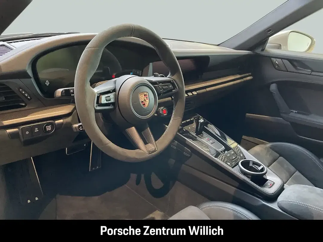 Porsche 992 Carrera GTS Cabriolet - Thumbnail 7