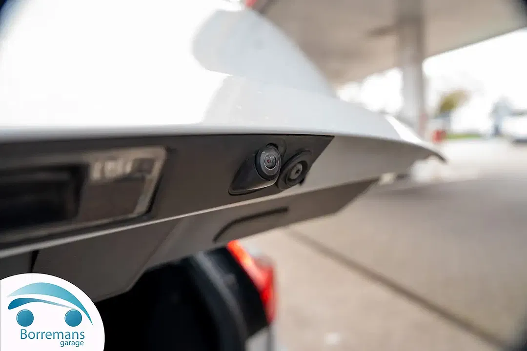 Volvo XC40 Momentum Core - Thumbnail 6
