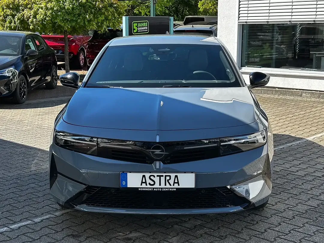 Opel Astra 1.5 D Edition - Thumbnail 2