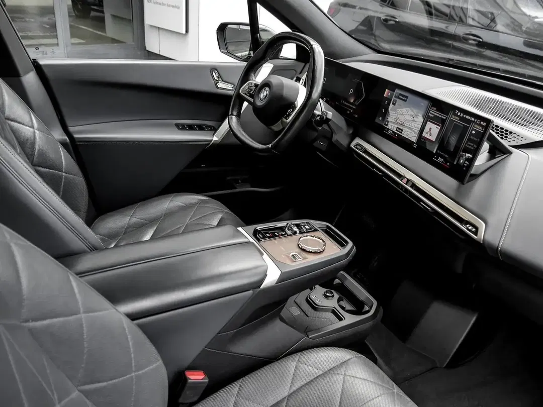 BMW iX xDrive - foto 2