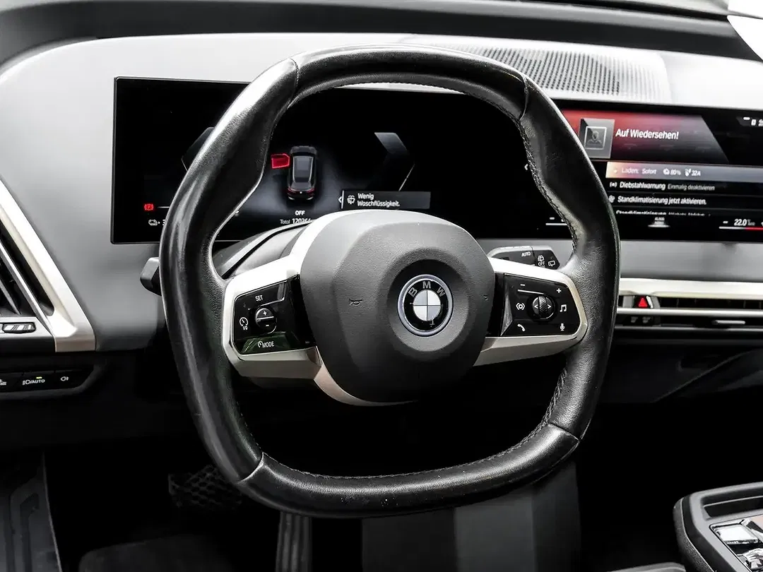 BMW iX xDrive - Thumbnail 5