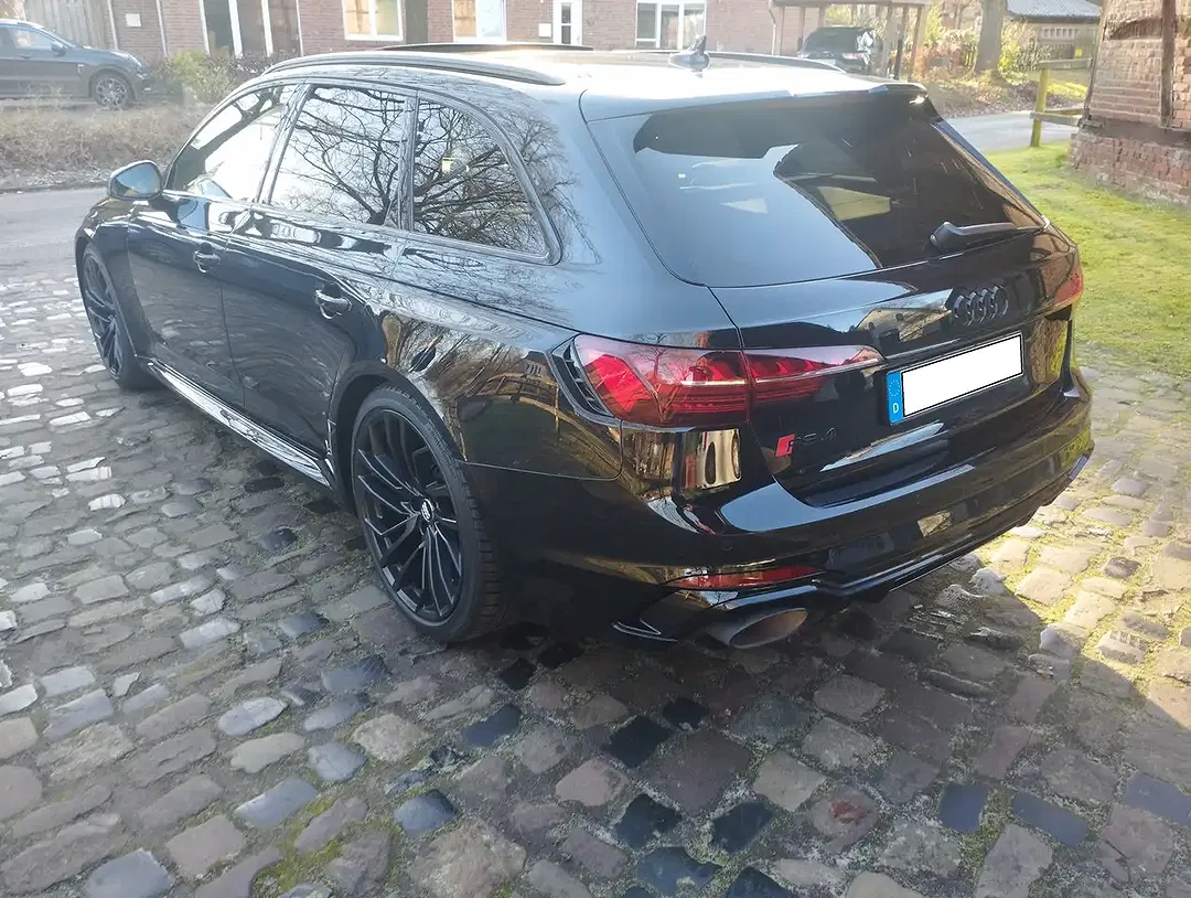 Audi RS - foto 2