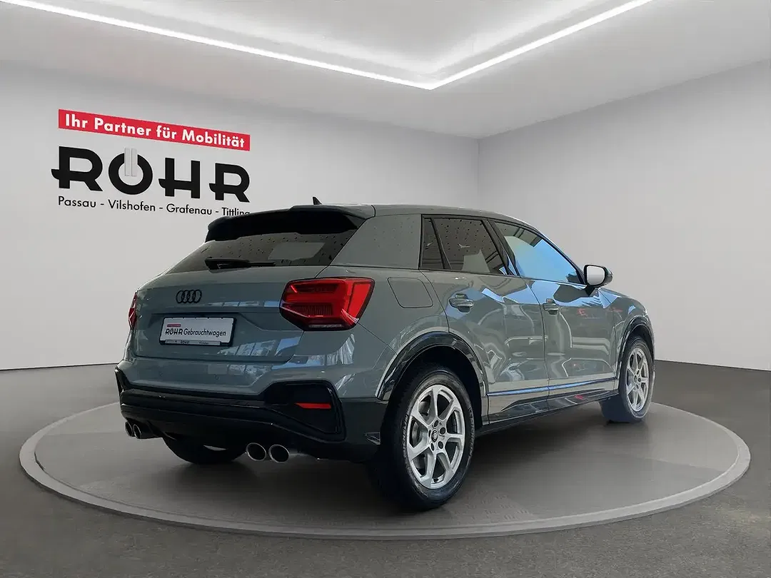 Audi SQ2 2.0 TFSI Matrix LED - Thumbnail 4