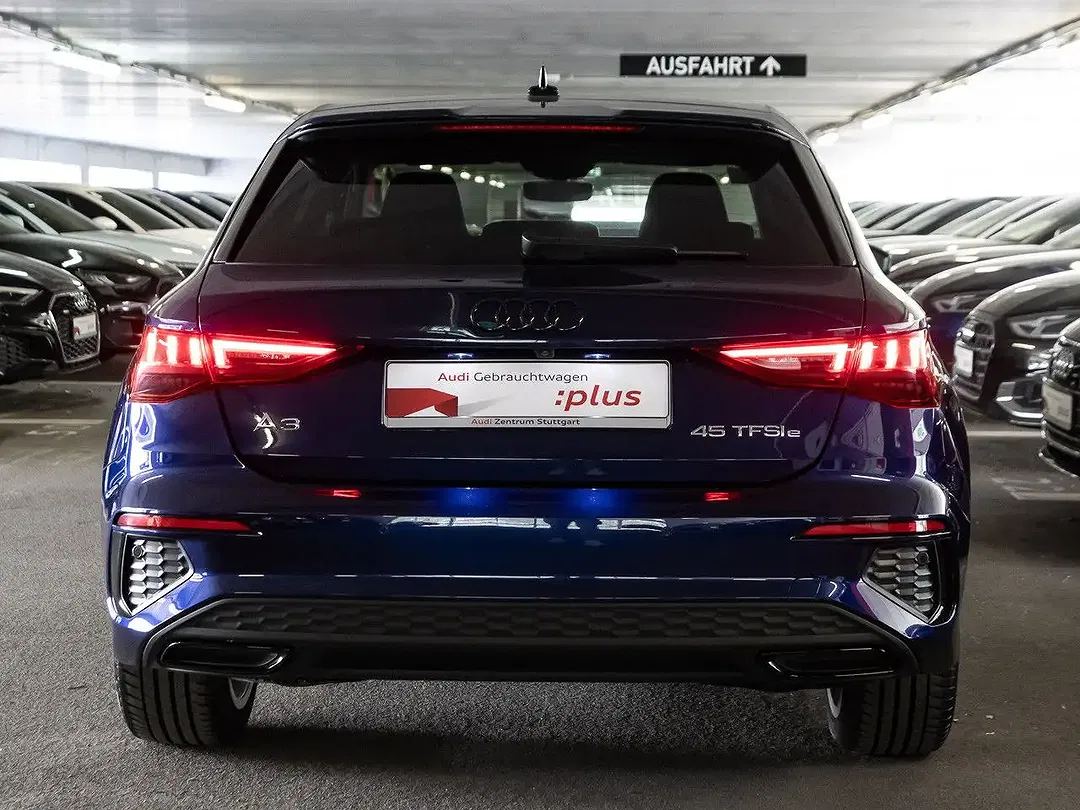 Audi A3 45 TFSI e S line - Thumbnail 5