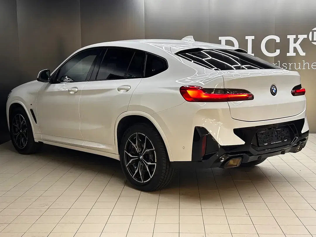 BMW X4 M Sport - Thumbnail 5