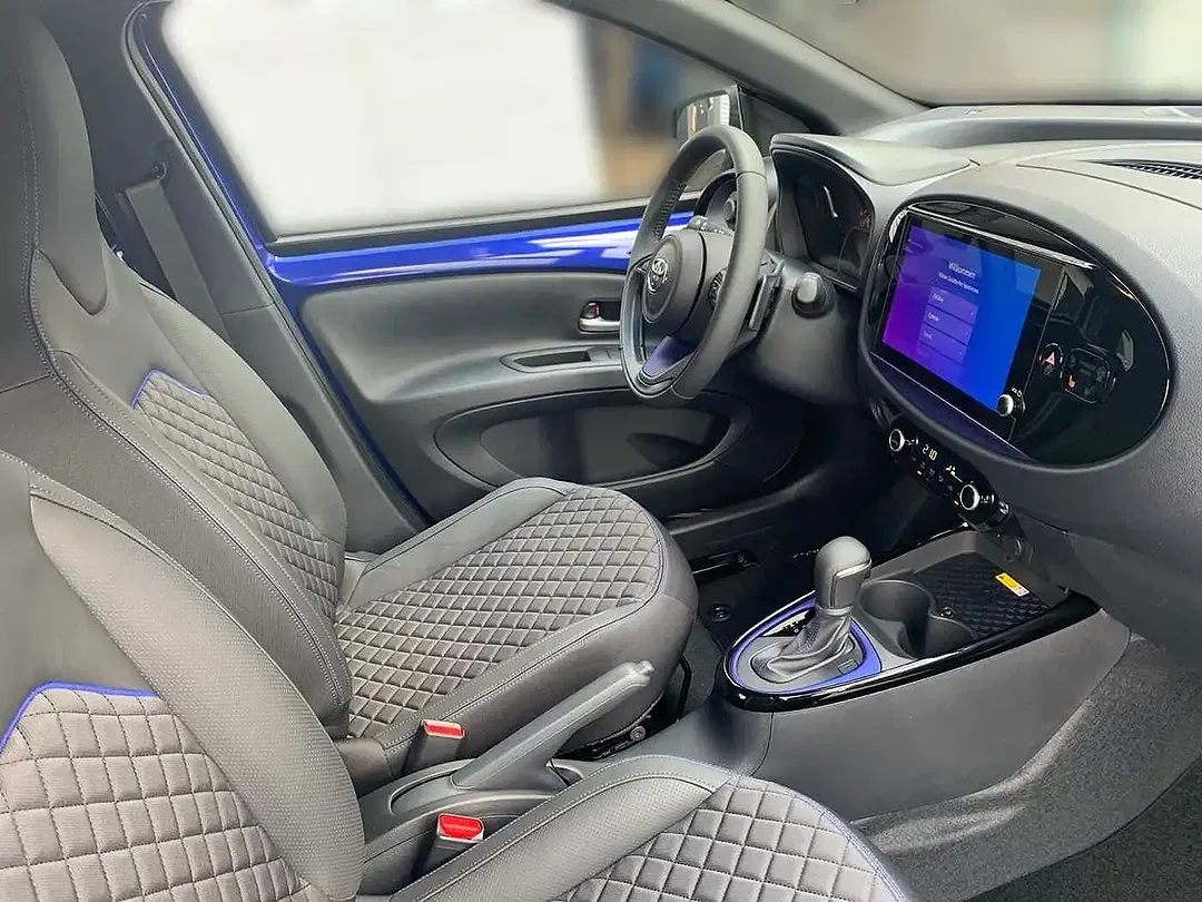 Toyota Aygo X AUT - Thumbnail 6