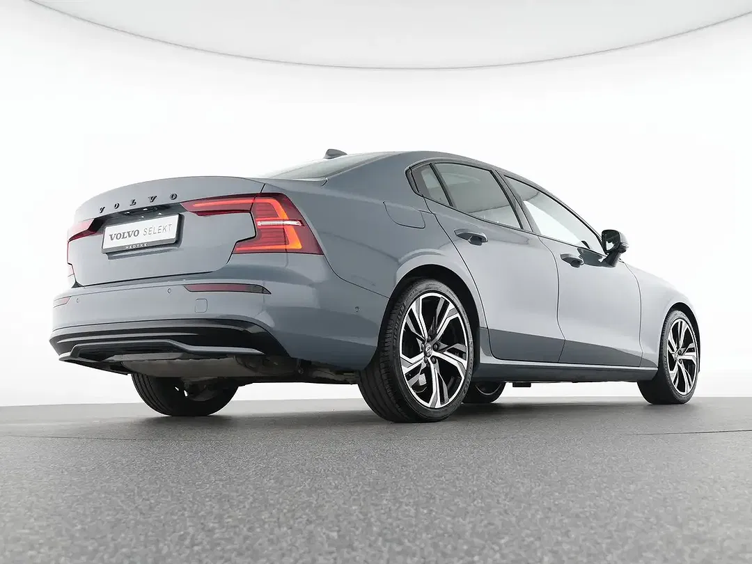 Volvo S60 B5 AWD Ultimate Dark - Thumbnail 8