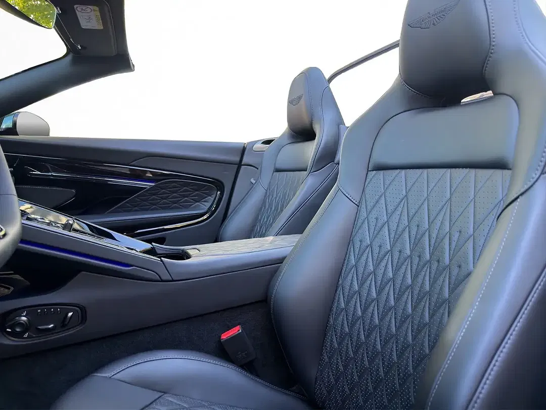 Aston Martin DB12 4.0 V8 Volante - Thumbnail 9
