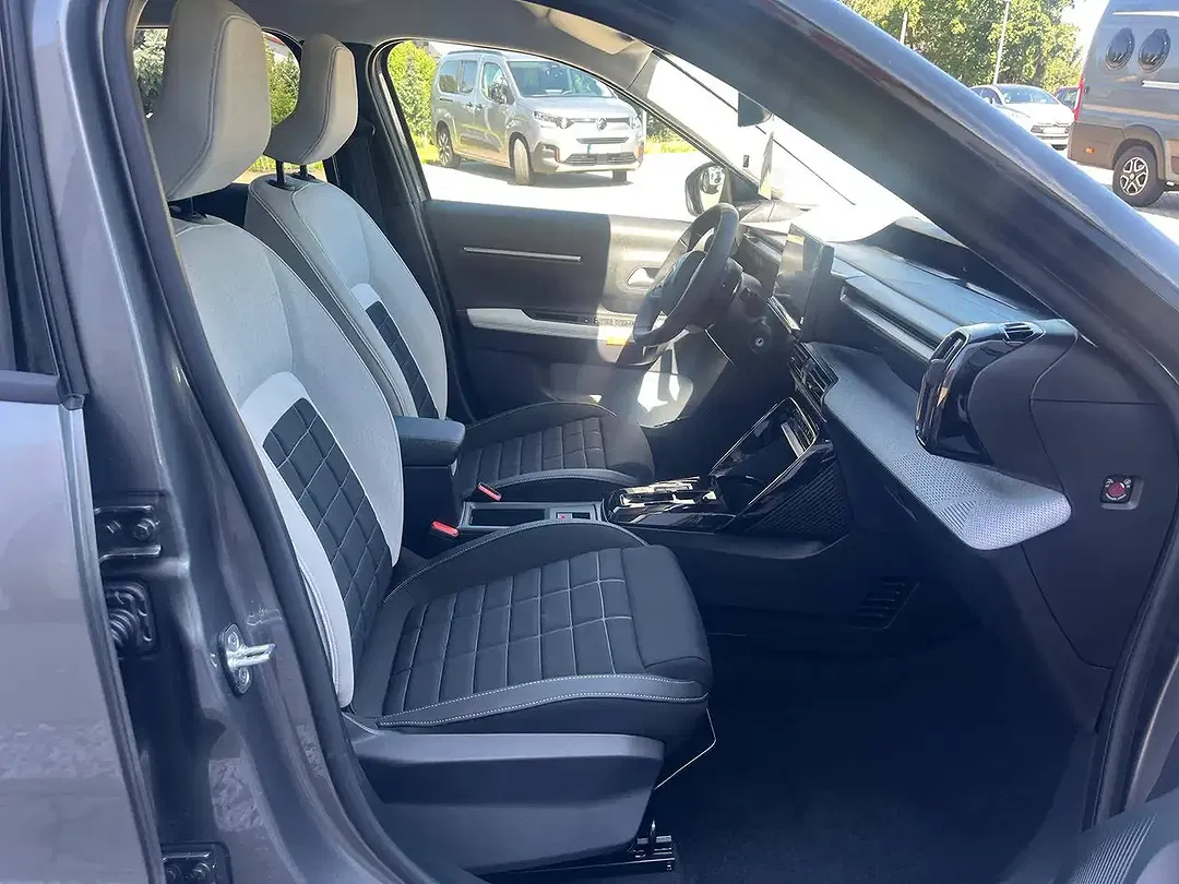 Citroen C3 Hybrid Max - Thumbnail 6