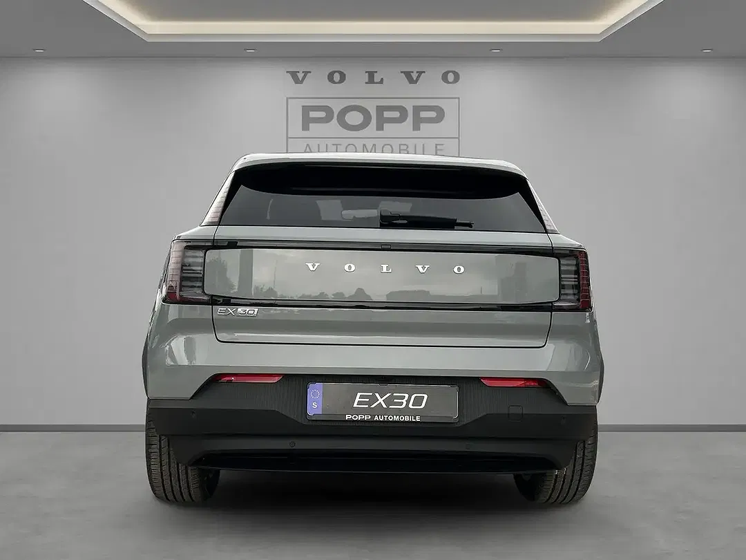 Volvo EX30 Single Motor Plus - Thumbnail 13
