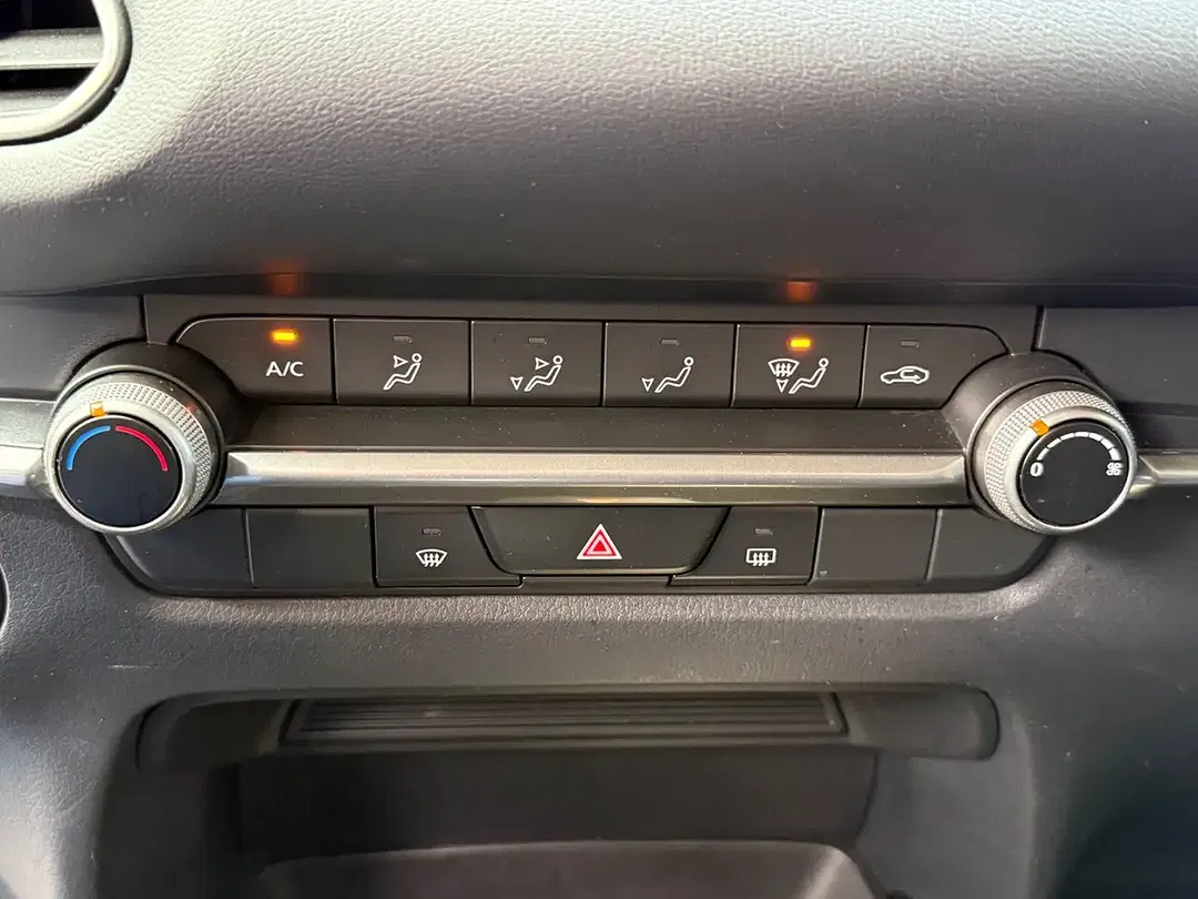 Mazda CX-30 2.0 SKYACTIV-G MHEV - Thumbnail 21