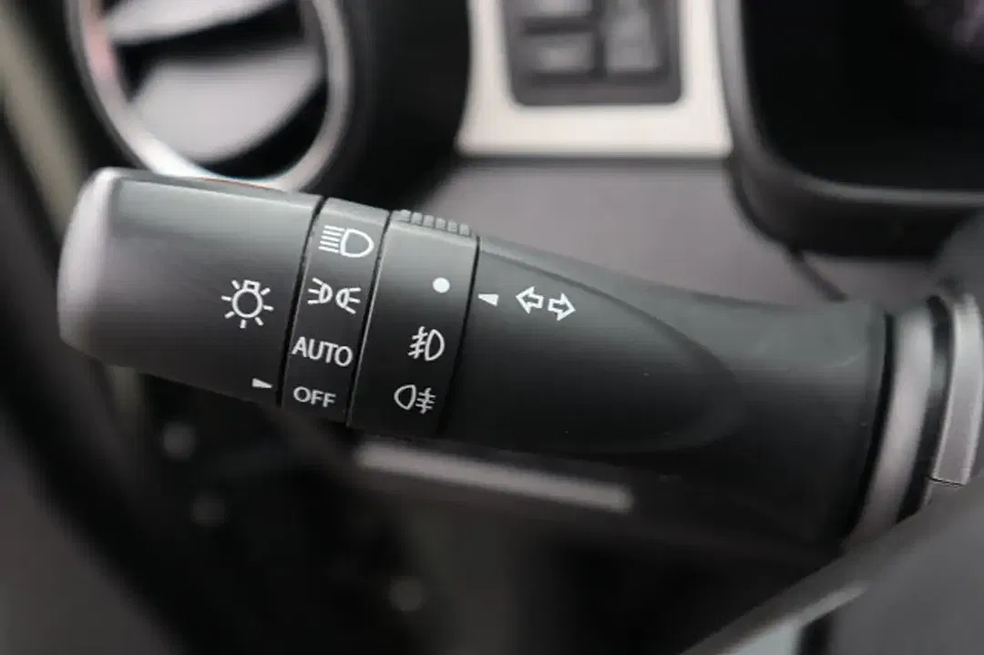 Suzuki Ignis 1.2 4x4 Elegance - Thumbnail 11