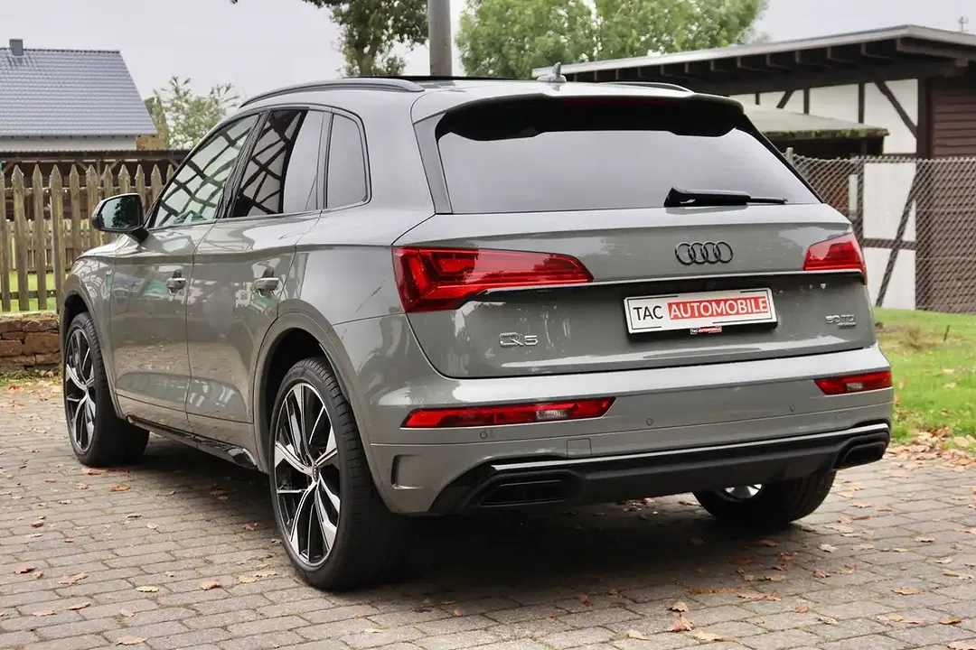Audi Q5 S line Edition - Thumbnail 11