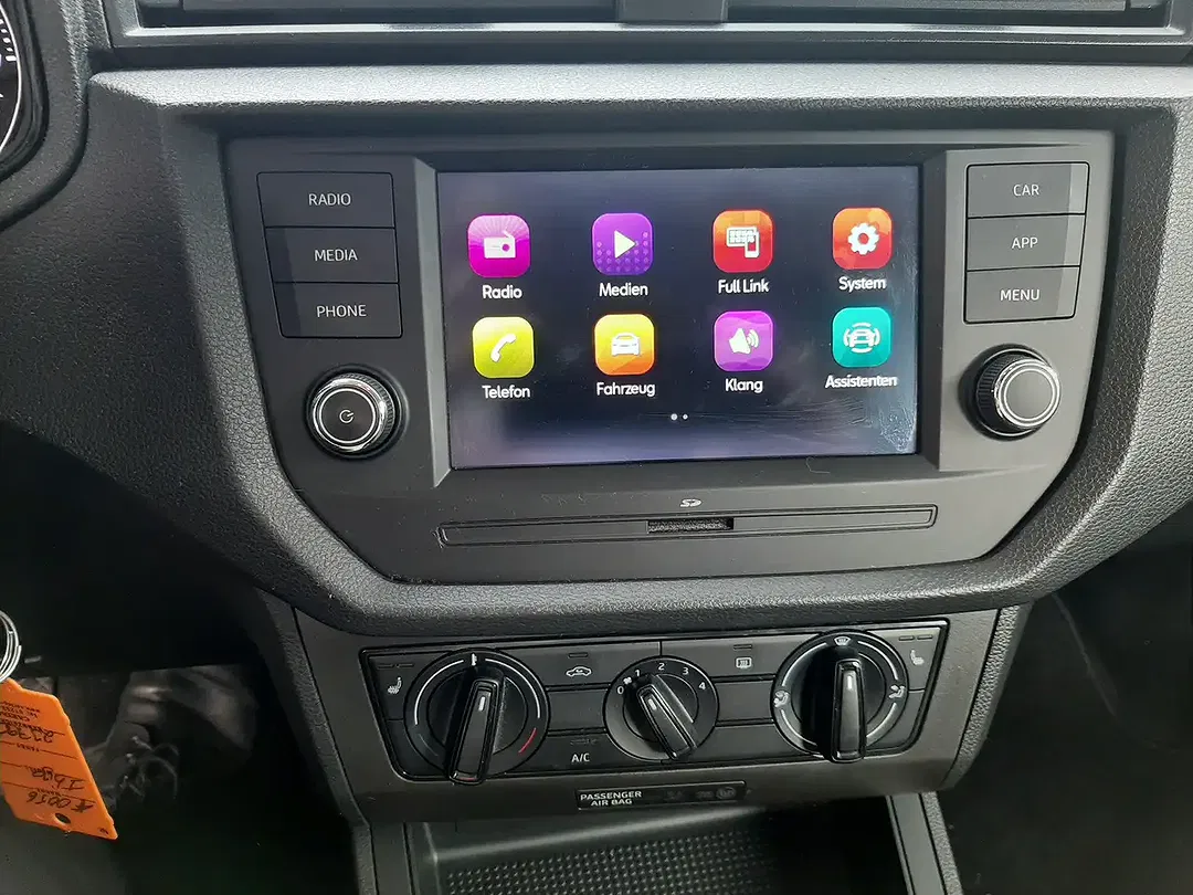 SEAT Ibiza - Thumbnail 12