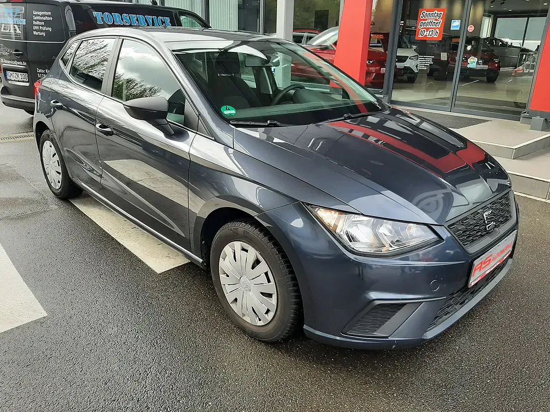 SEAT Ibiza - Thumbnail 3