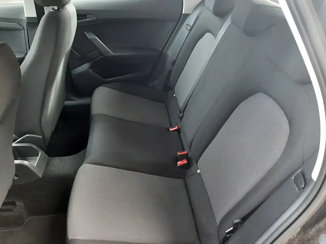 SEAT Ibiza - Thumbnail 9