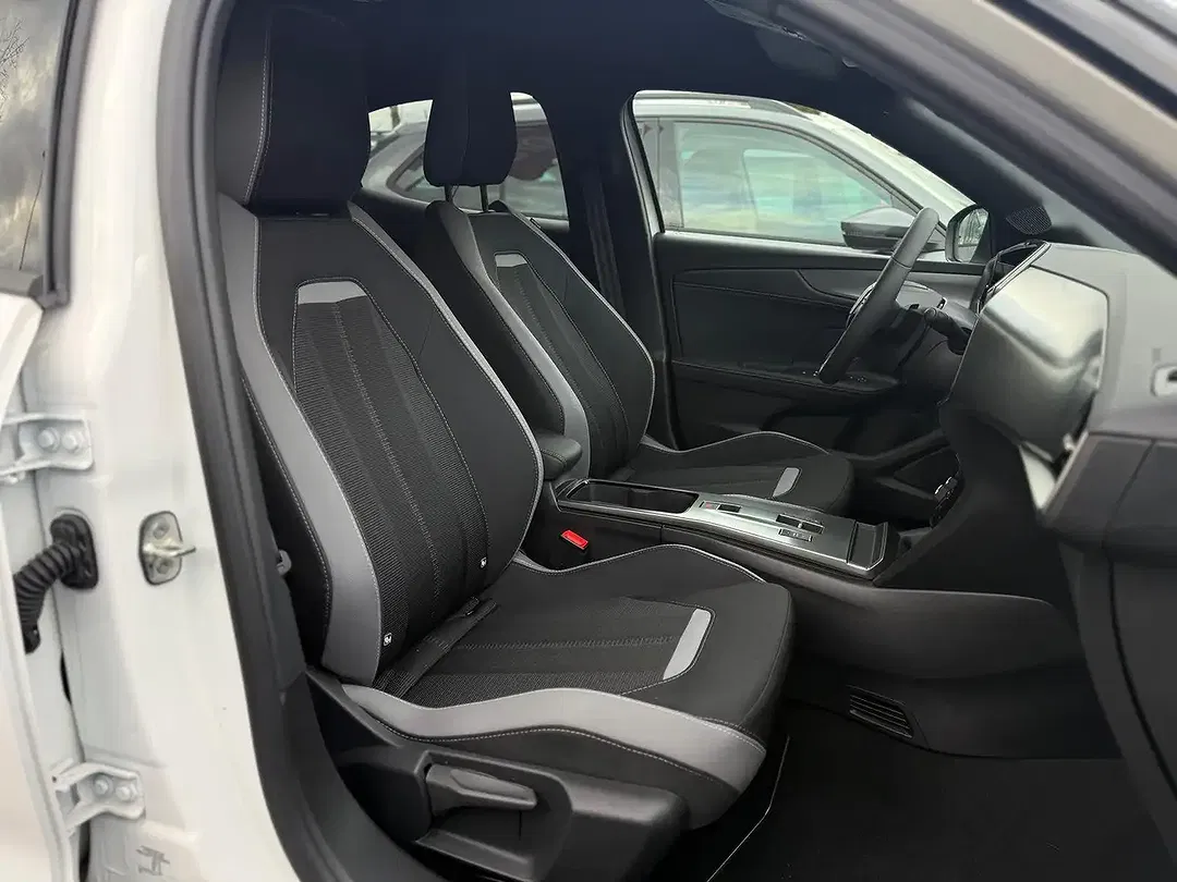 Opel Mokka Hybrid 1.2 Turbo GS - Thumbnail 4