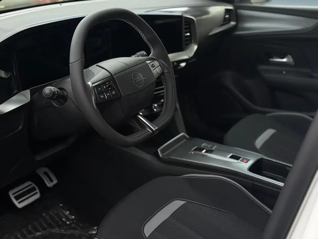 Opel Mokka Hybrid 1.2 Turbo GS - Thumbnail 9