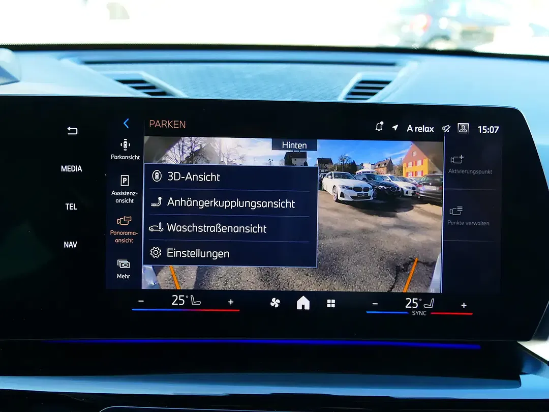 BMW iX2 eDrive M - Thumbnail 6