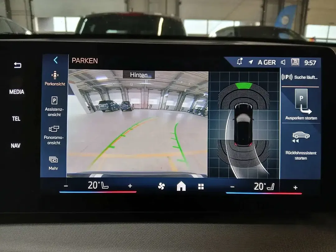 BMW iX2 eDrive M - Thumbnail 5