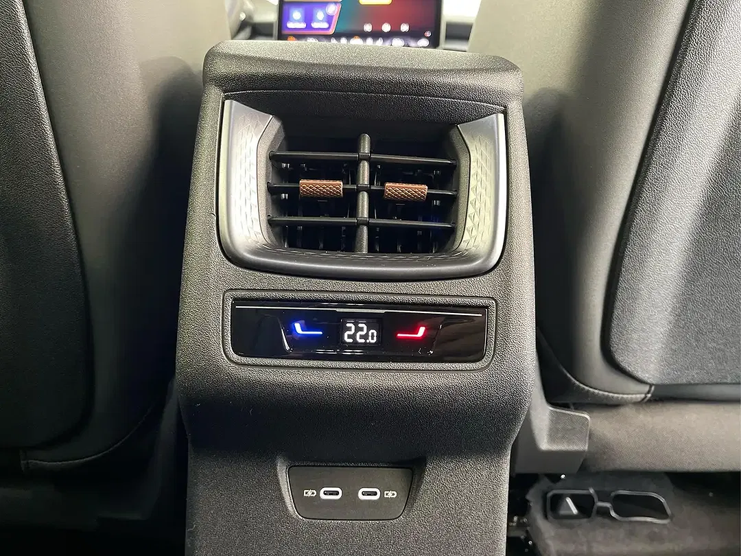 CUPRA Terramar 1.5 eTSI DSG Matrix LED Dinamica - Thumbnail 16