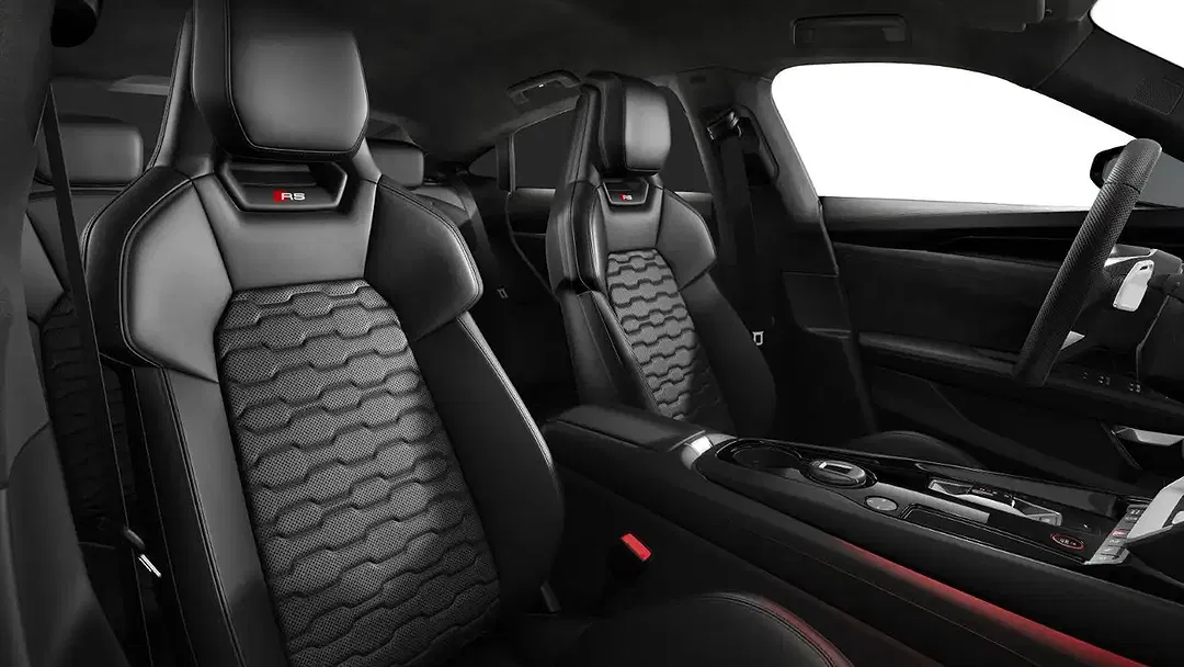 Audi RS e-tron GT - Thumbnail 8