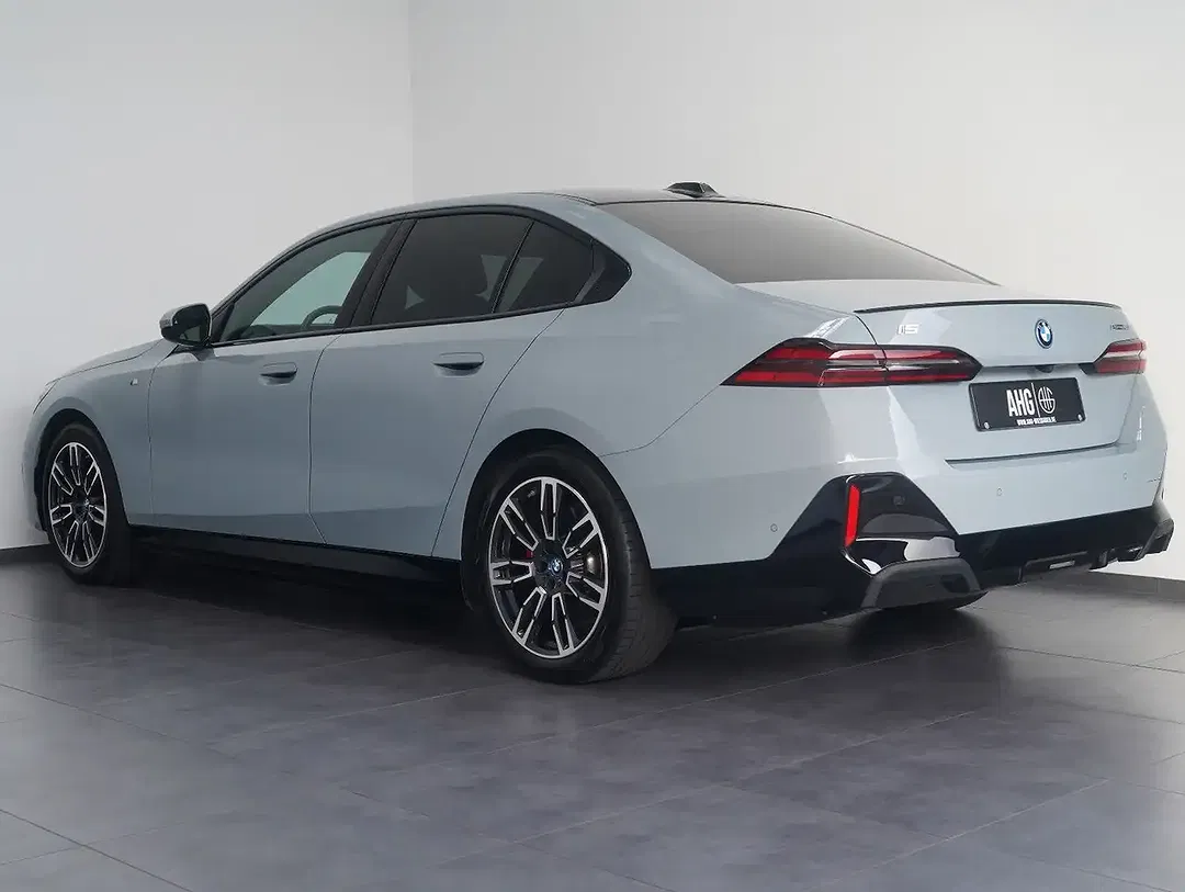 BMW i5 eDrive M Sport Pro - foto 2