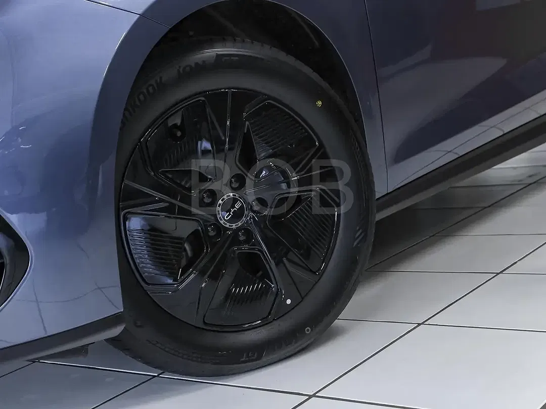 BYD Seal 6 DM-i Touring Boost - Thumbnail 10