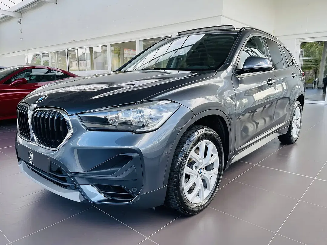 BMW X1 1.5 - foto 1