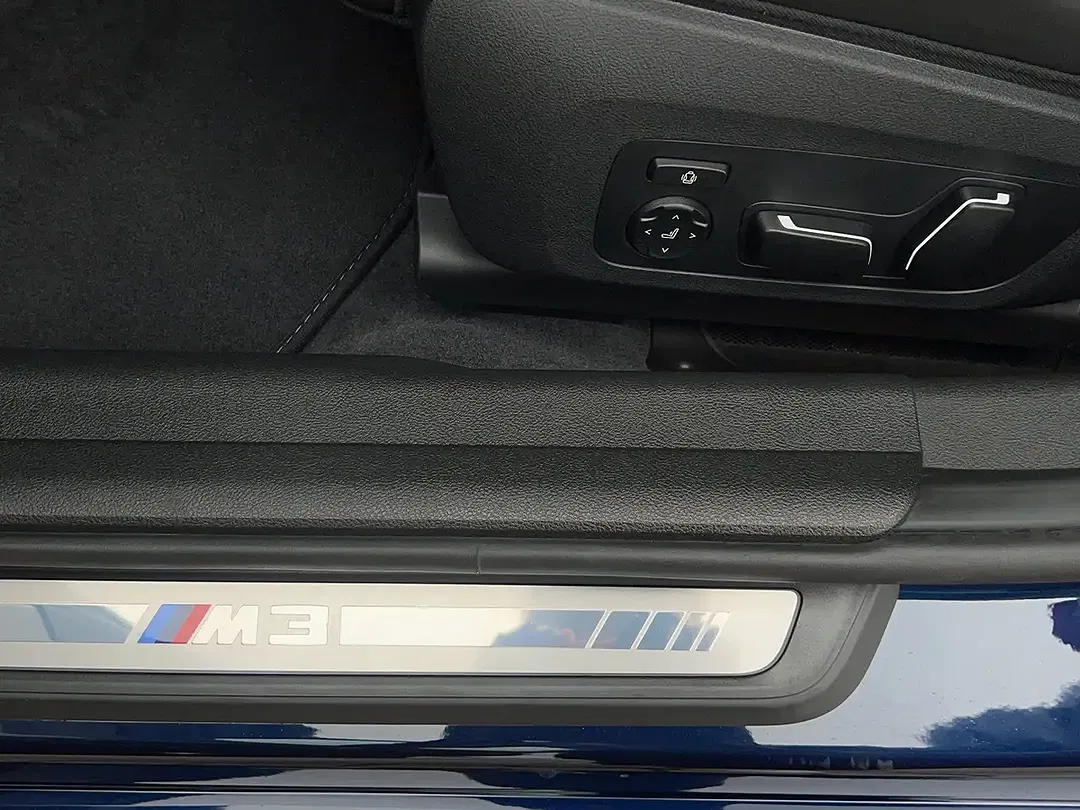 BMW M3 M xDrive Competition - Thumbnail 15