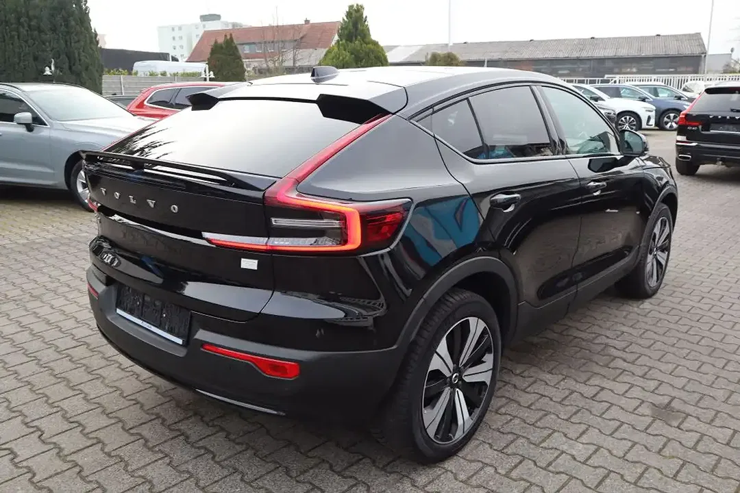 Volvo C40 AWD Recharge - Thumbnail 4