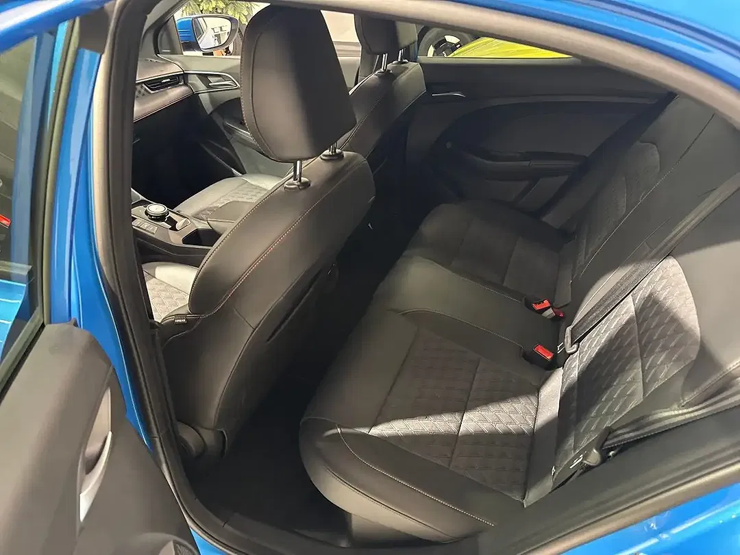 MG MG3 Hybrid+ Luxury - Thumbnail 11