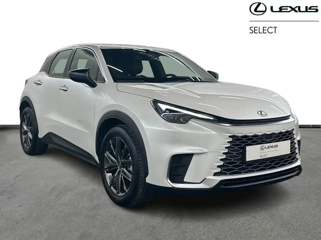 Lexus LBX Elegant - Thumbnail 16