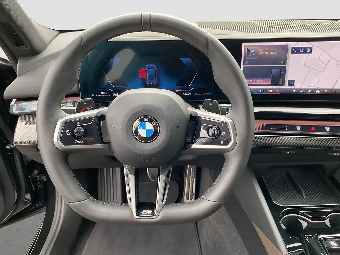 BMW 520 Touring M Sport - Thumbnail 12