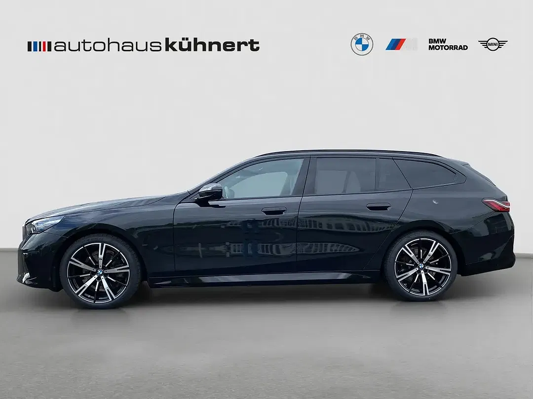 BMW 520 Touring M Sport - Thumbnail 3