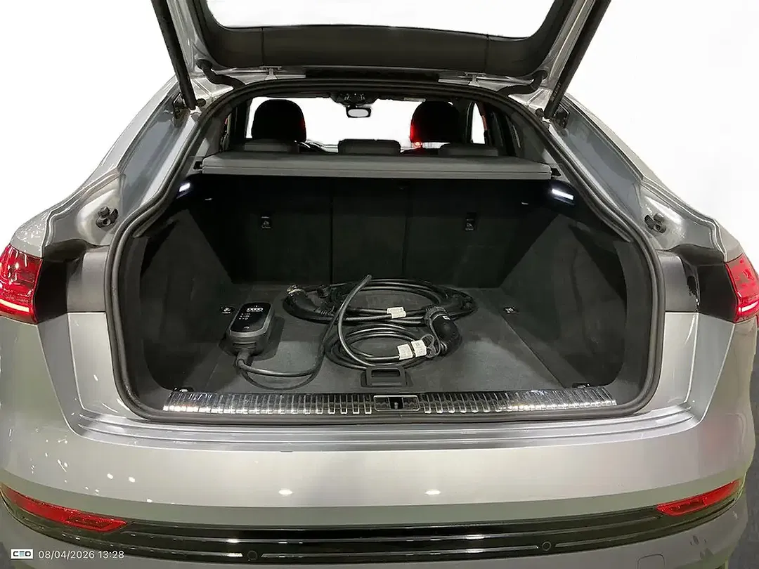 Audi e-tron 55 quattro - Thumbnail 12