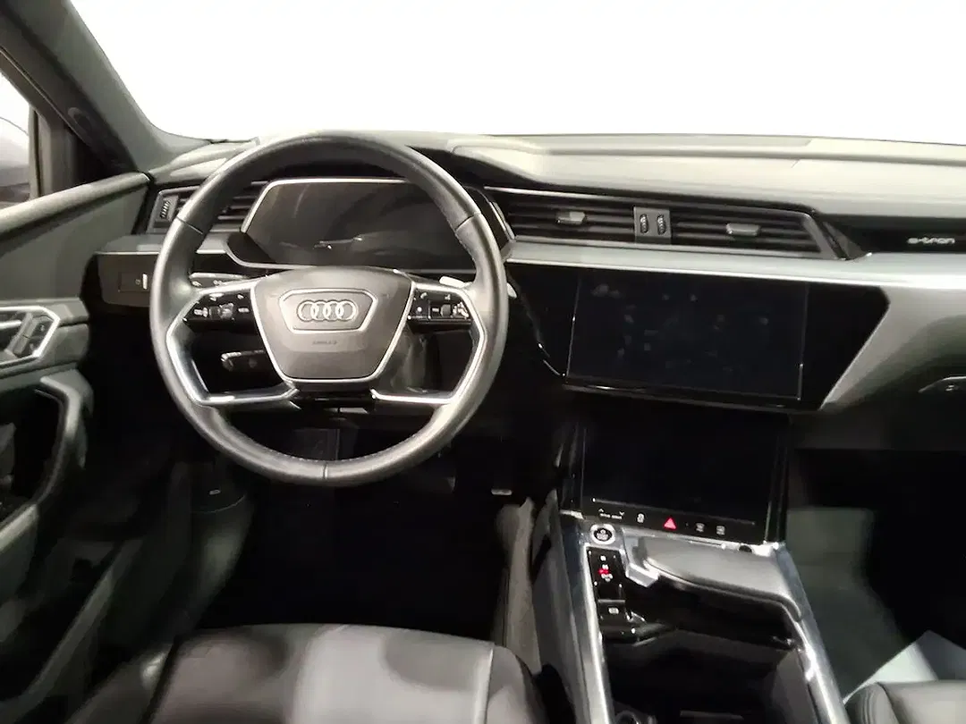 Audi e-tron 55 quattro - Thumbnail 7