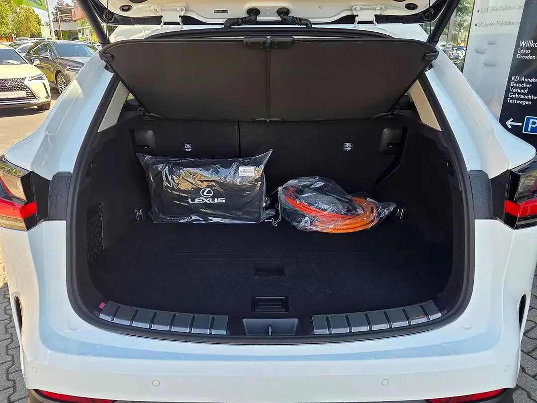 Lexus NX 450h+ E-FOUR Executive - Thumbnail 6