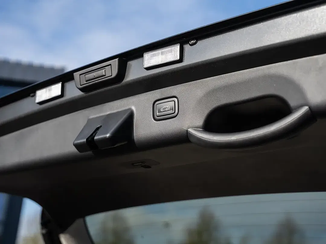 Kia EV4 Earth - Thumbnail 11