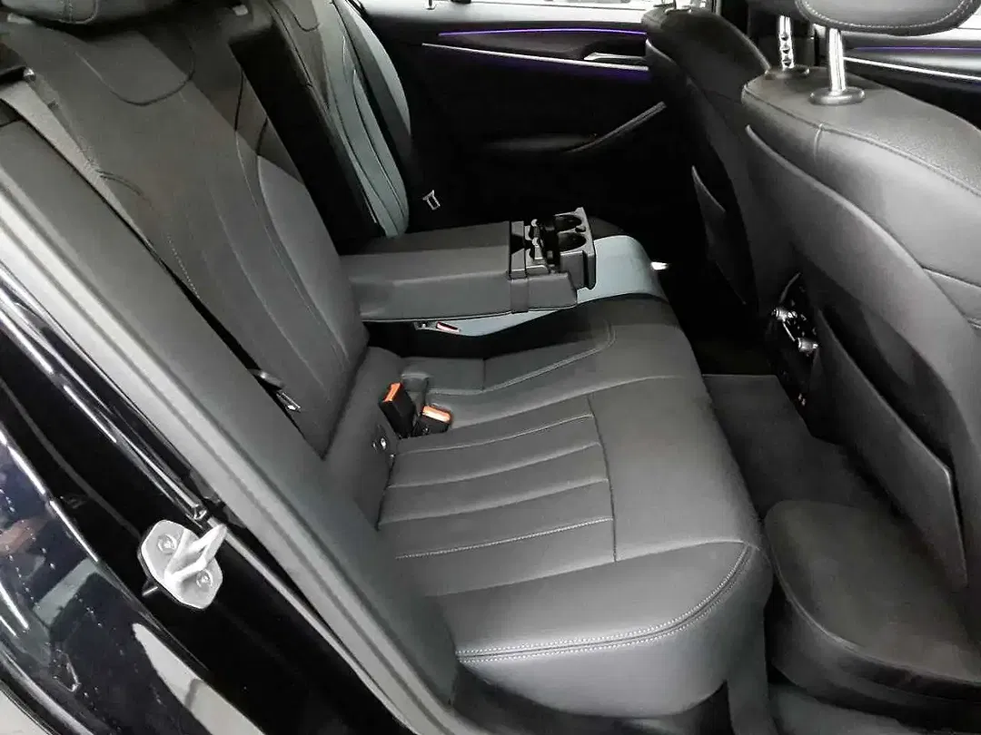 BMW 530 AUT Touring M Sport - Thumbnail 14